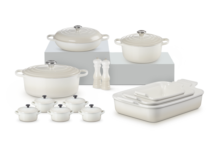 Le creuset top cookware set