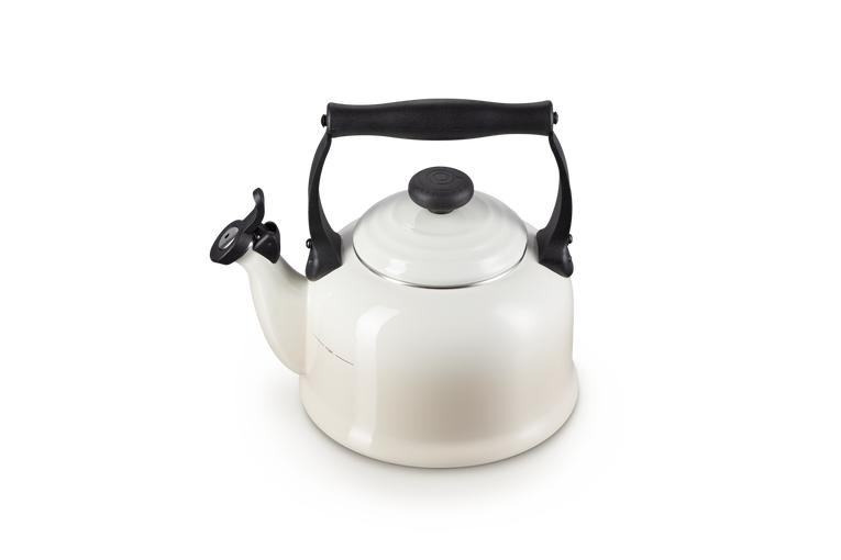 Le creuset hot sale white kettle