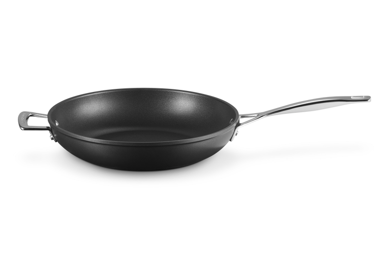 Sømand Rykke Sydamerika Toughened Non-Stick Deep Frying Pan with Helper Handle | Le Creuset UK