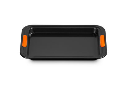 Le creuset baking on sale tray