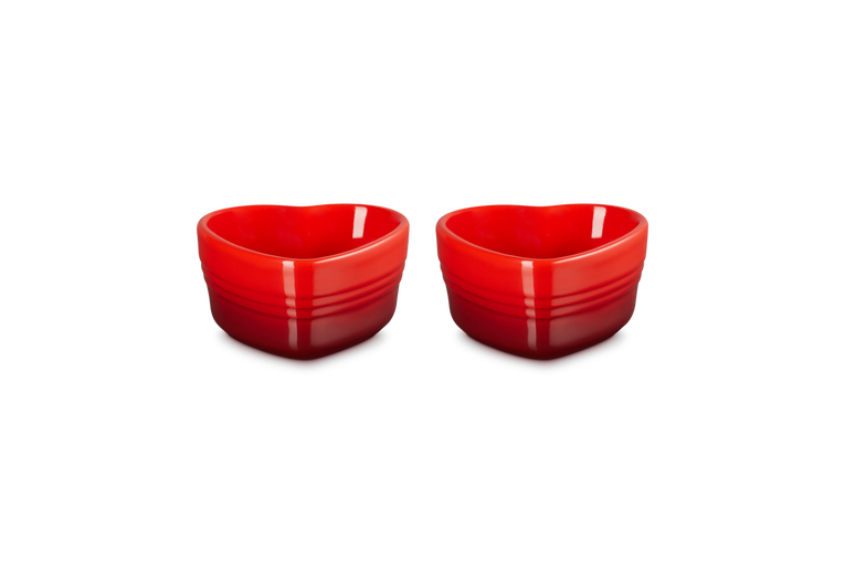 Le creuset heart ramekin deals