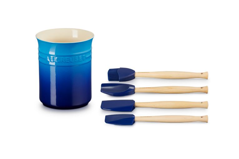 Le creuset store utensil set