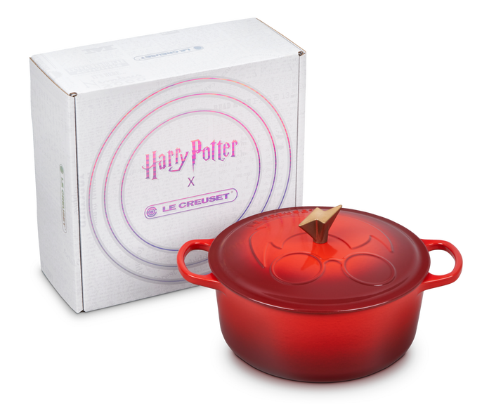Harry Potter™ Signature Round Casserole Le Creuset UK
