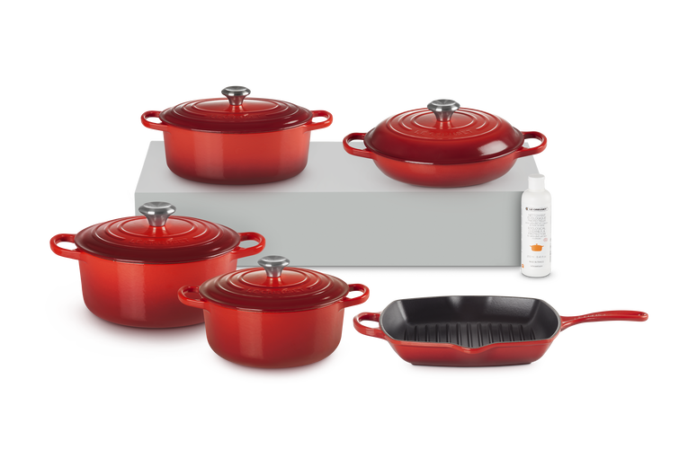 Le creuset saucepan set discount