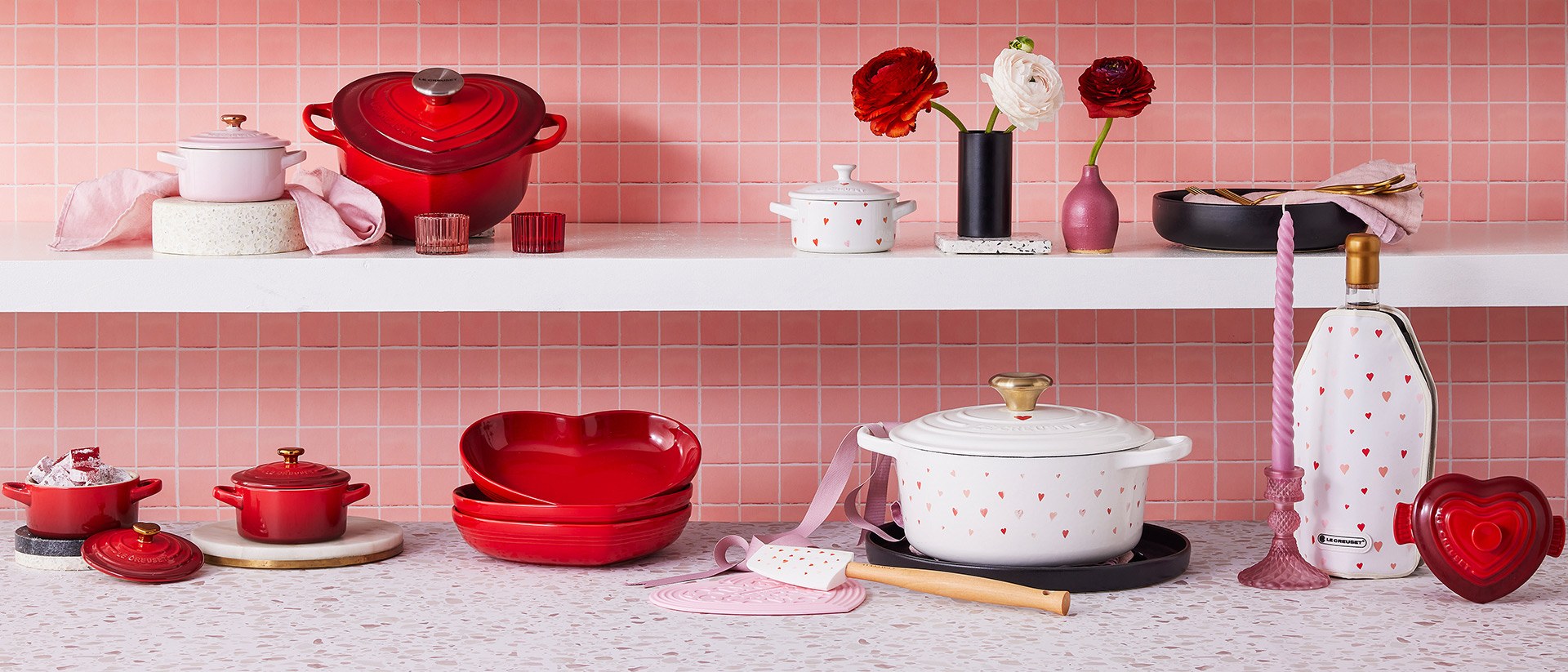 https://www.lecreuset.co.uk/on/demandware.static/-/Library-Sites-lc-sharedLibrary/default/dw0687f50f/images/2023/H1/Campaign/2023_H1_HeartCollection/2023_H1_HeartsCollection_1920x823_1.jpg