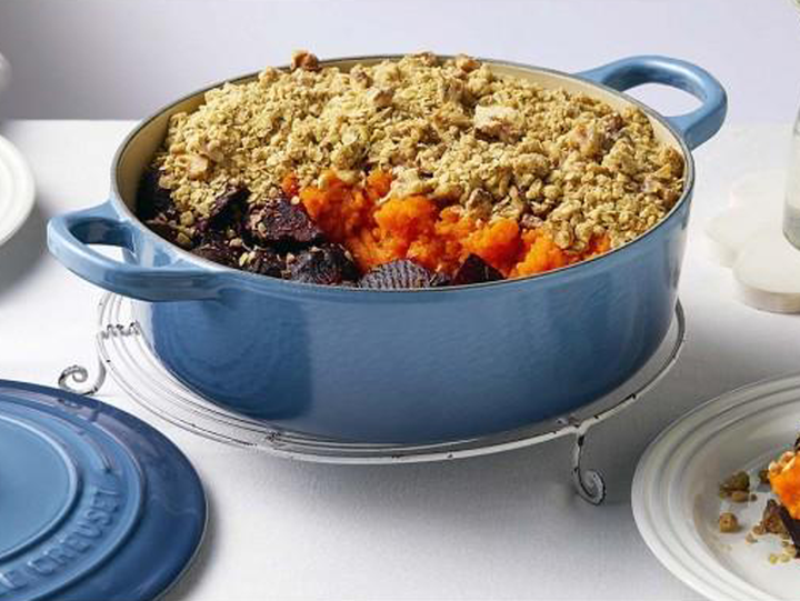 Caramelised Beetroot And Walnut Crumble Le Creuset Uk Official