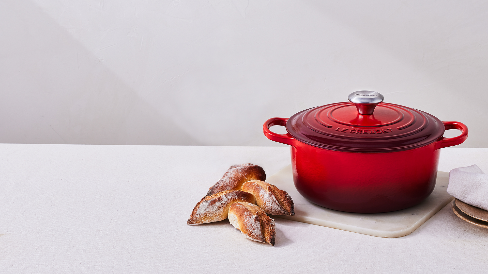 Le Creuset Cerise Cherry Stoneware 3 Piece Canister with Wooden Lid Set 