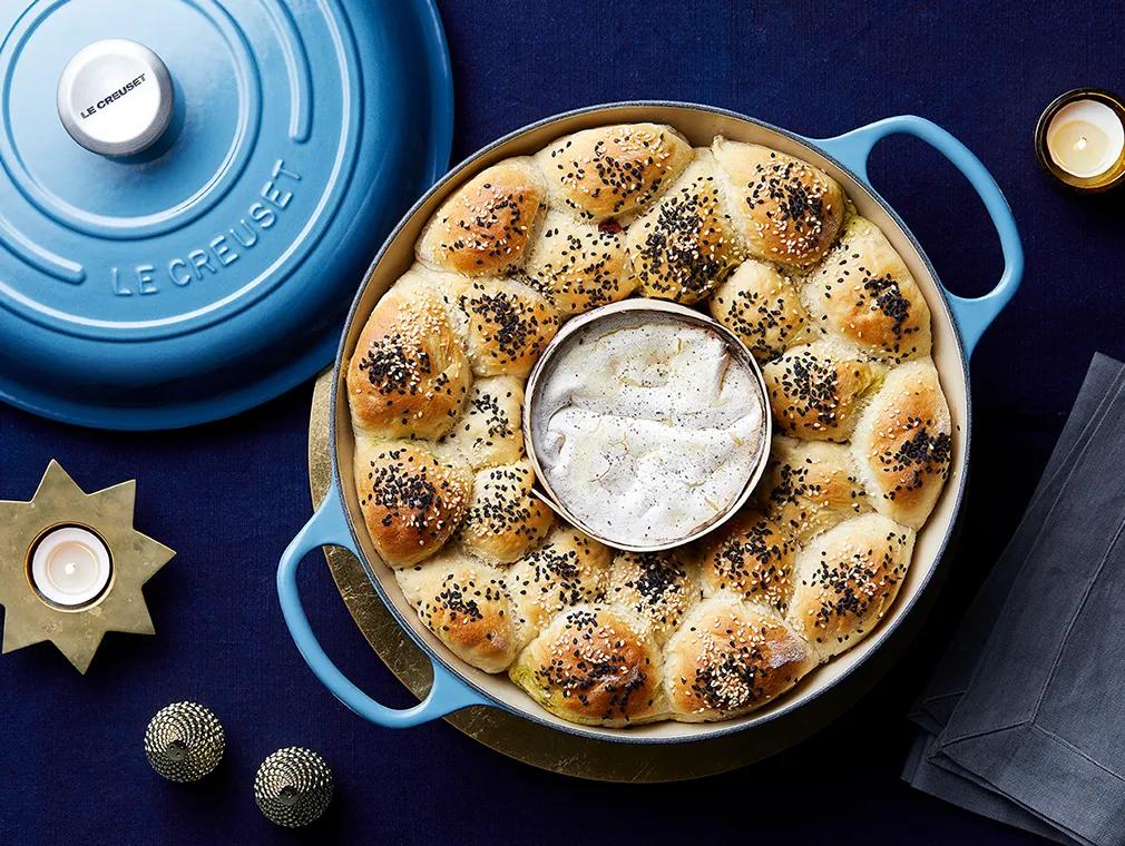 Flavour Revival Red Cranberry and Green Pesto Ciabatta Wreath with Baked Cheese
