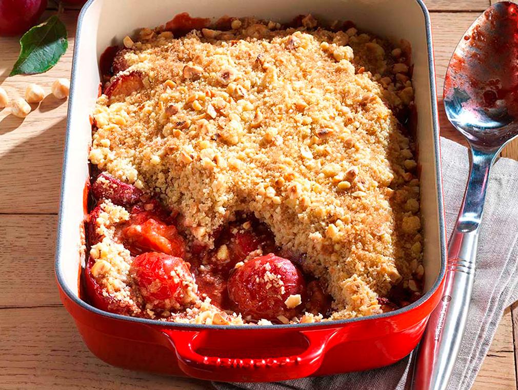 Spiced Vanilla Plums with Hazelnut Crumble