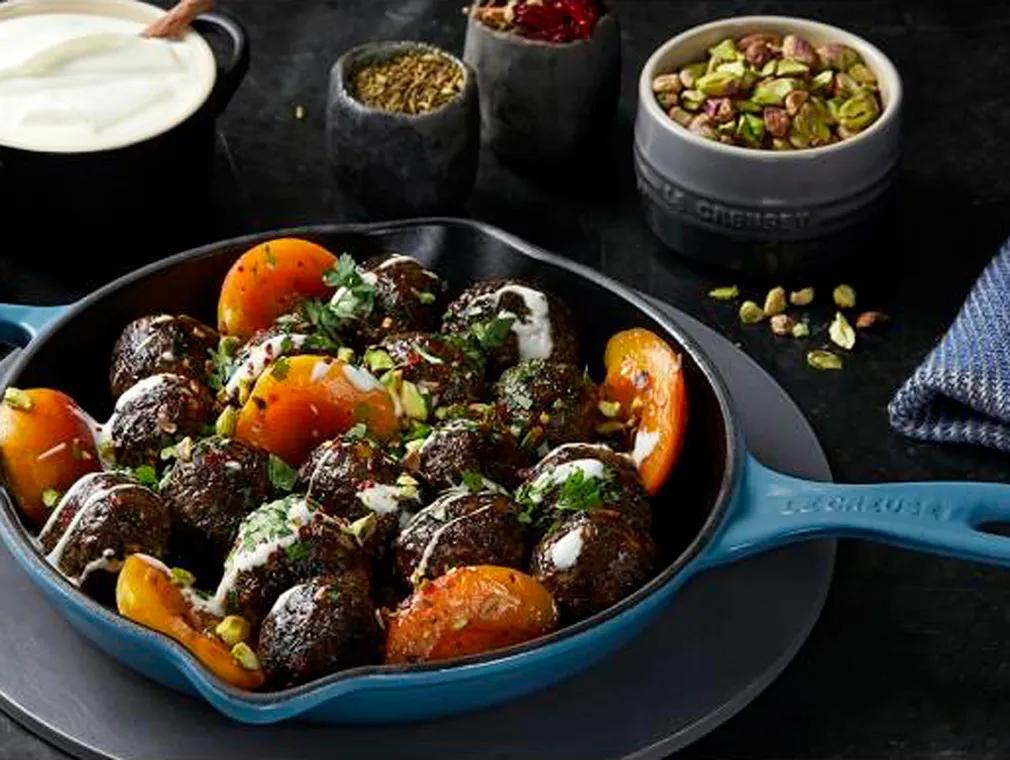 Beef kofte with apricots and pistachios